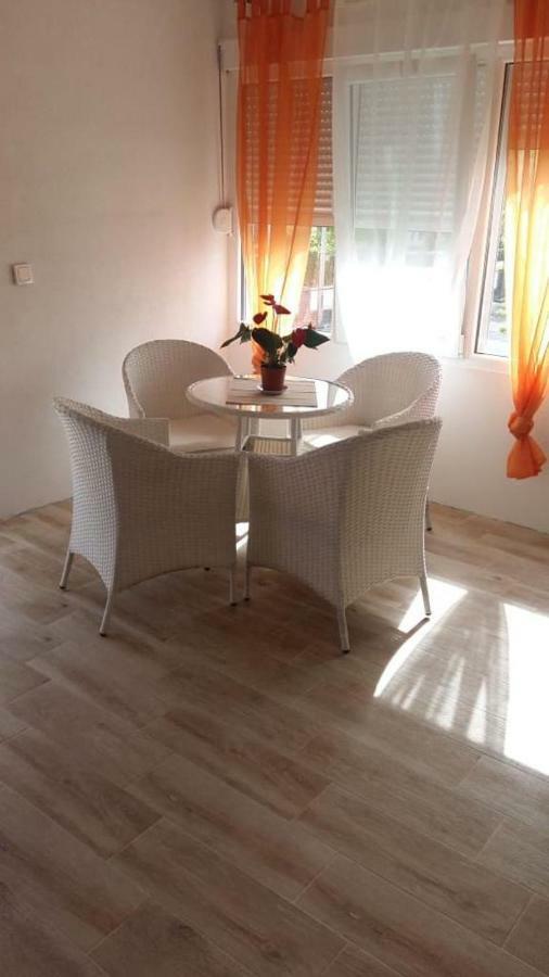 Macko, Apartmani Tivat Exterior foto